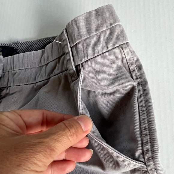 J.Crew Sz 6 Mercantile Classic Chino Gray Shorts Pockets Mid Rise - Picture 4 of 8